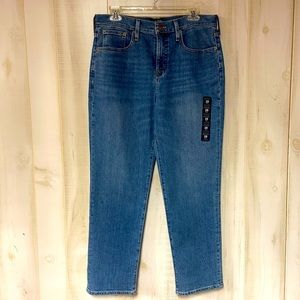 NWT J. Crew Med Wash Relaxed Boyfriend Hi Rise Jeans Sz 28